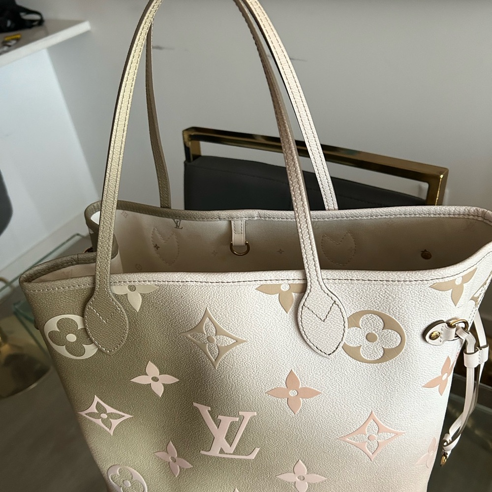 Louis Vuitton Cream and Pink Monogram Tote Bag